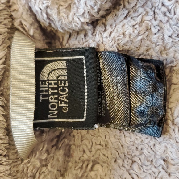 The North Face Kids Full Zip Fuzzy Jacket - Picture 6 of 11